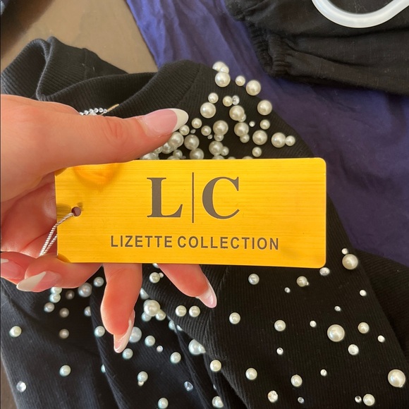 Black Pearl-Embellished Crewneck Sweater - Picture 4 of 4